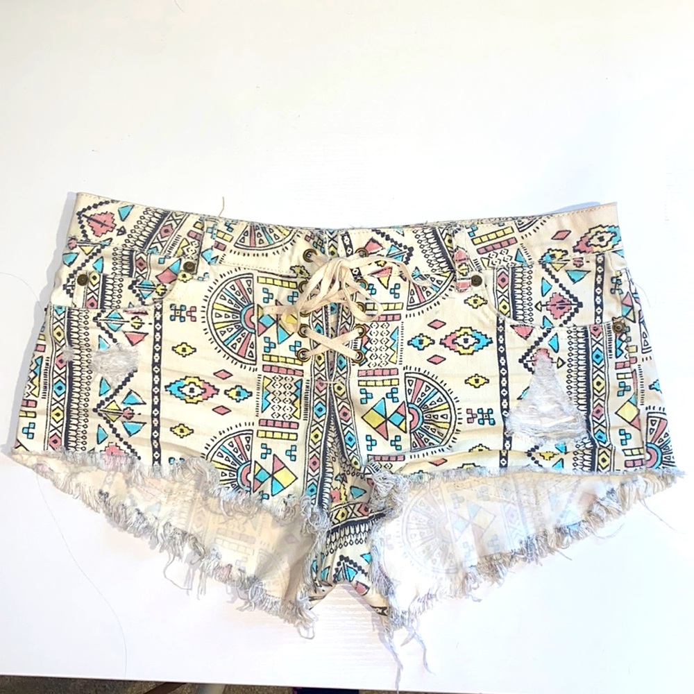 Billabong shorts